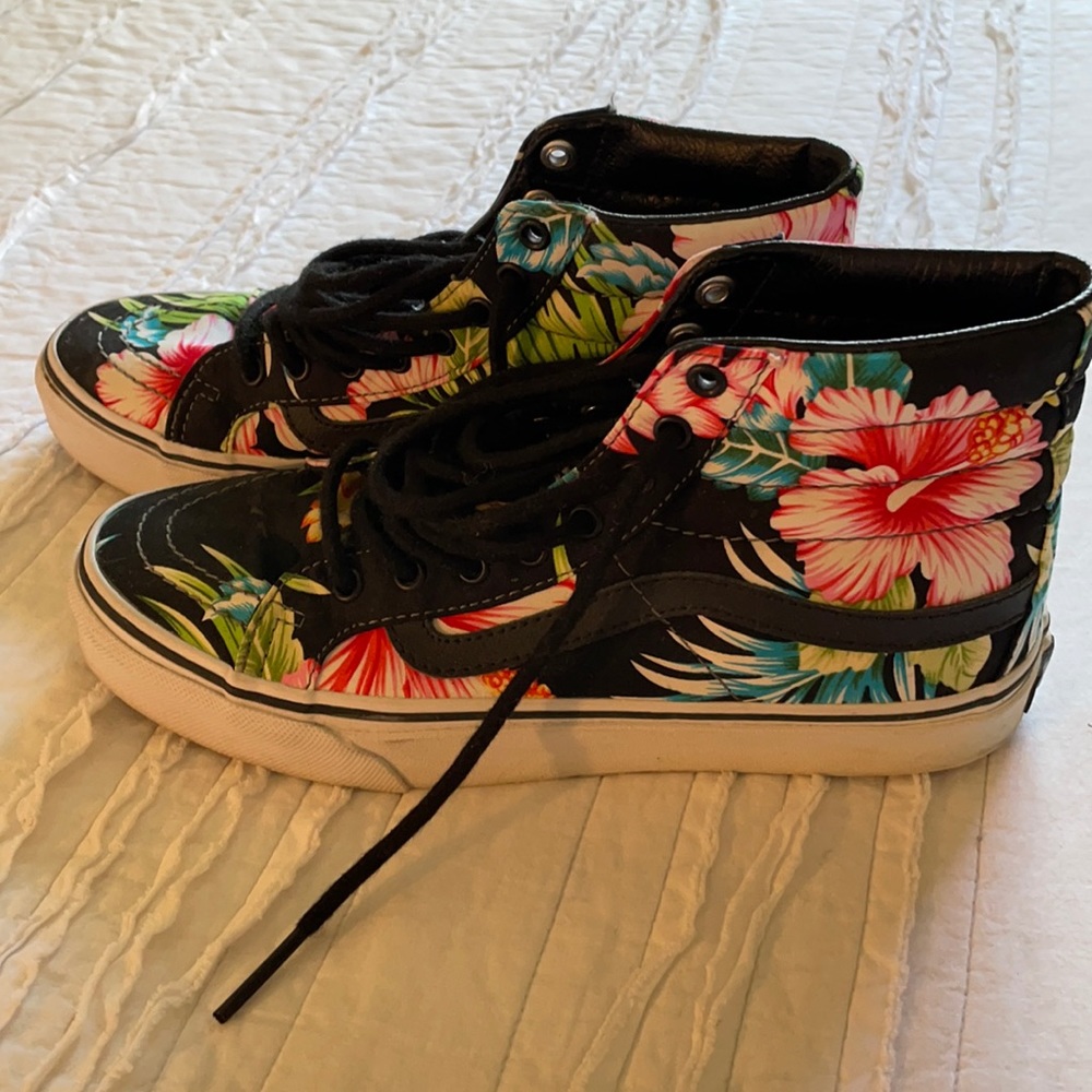 Tropical Vans hi-tops, size 7.5 women’s